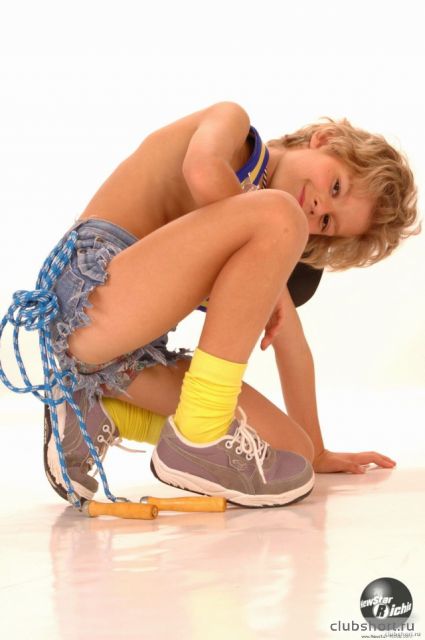 95912_youngcuteboys135.jpg